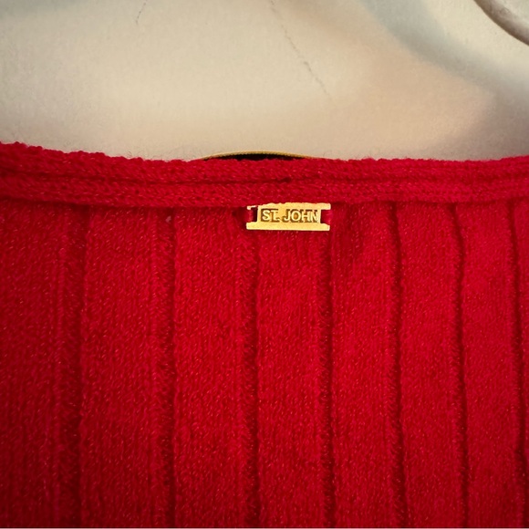 St. John Sweater - Picture 3 of 4